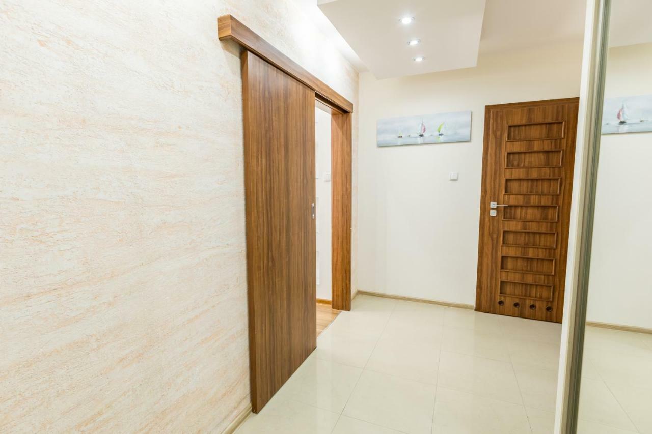 Apartament Tarasy Sobieskiego Torun Exterior photo